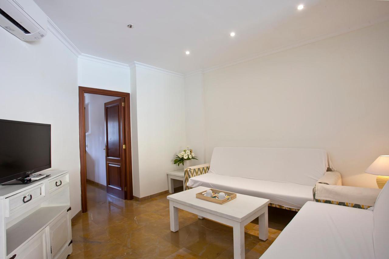Apartments Galeon Suites Порт де Пойенса Екстериор снимка